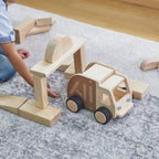Plywood Garbage Truck